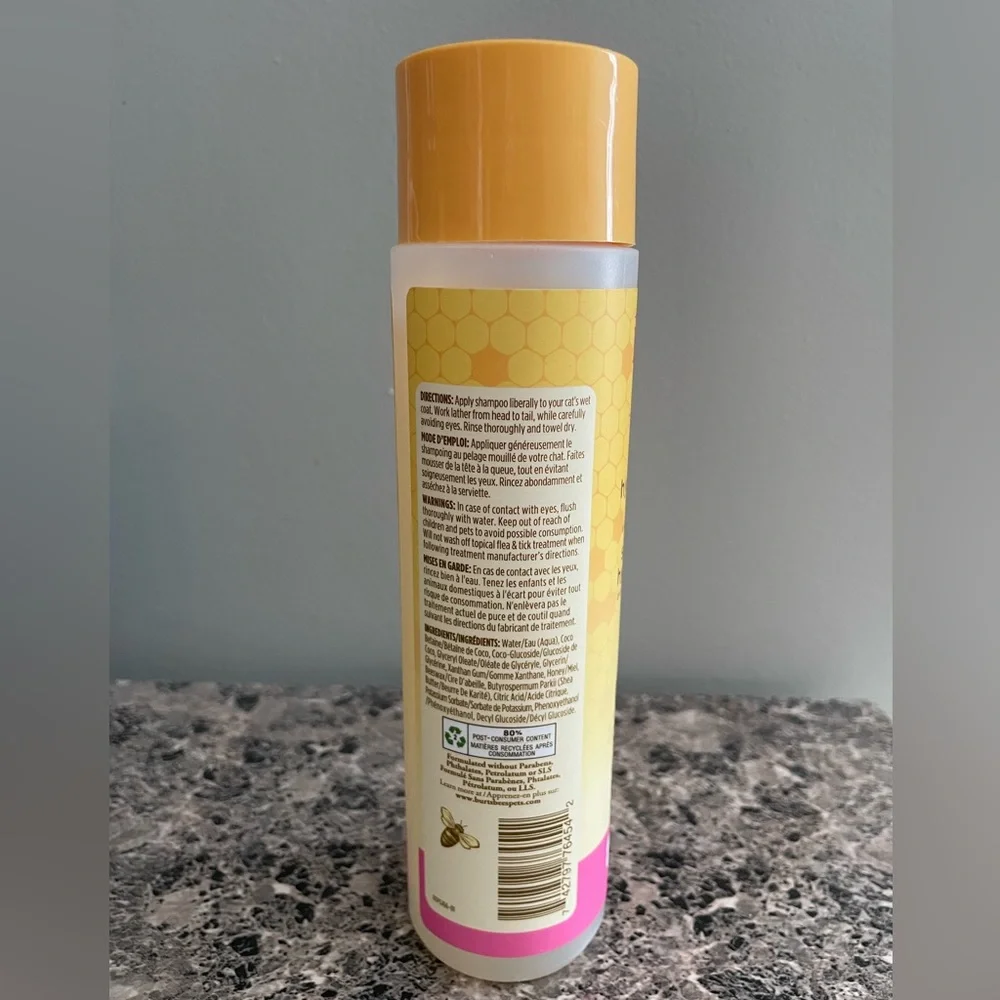 Burt's Bees for Pets Cat Hypoallergenic Cat Shampoo w/ Shea Butter & Honey 10oz